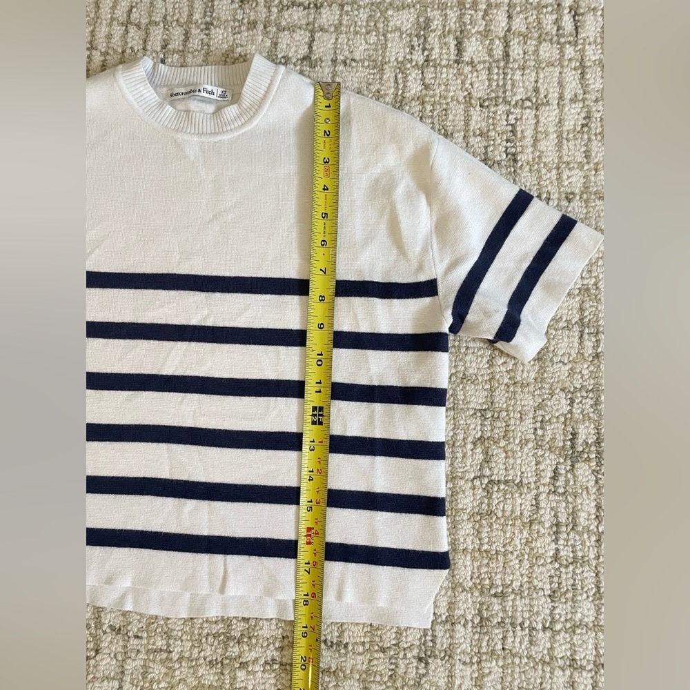 Abercrombie & Fitch Luxeloft Striped Sweater Tee - Picture 5 of 6